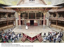 Family Shakespeare's Globe Theatre tour and exhibition